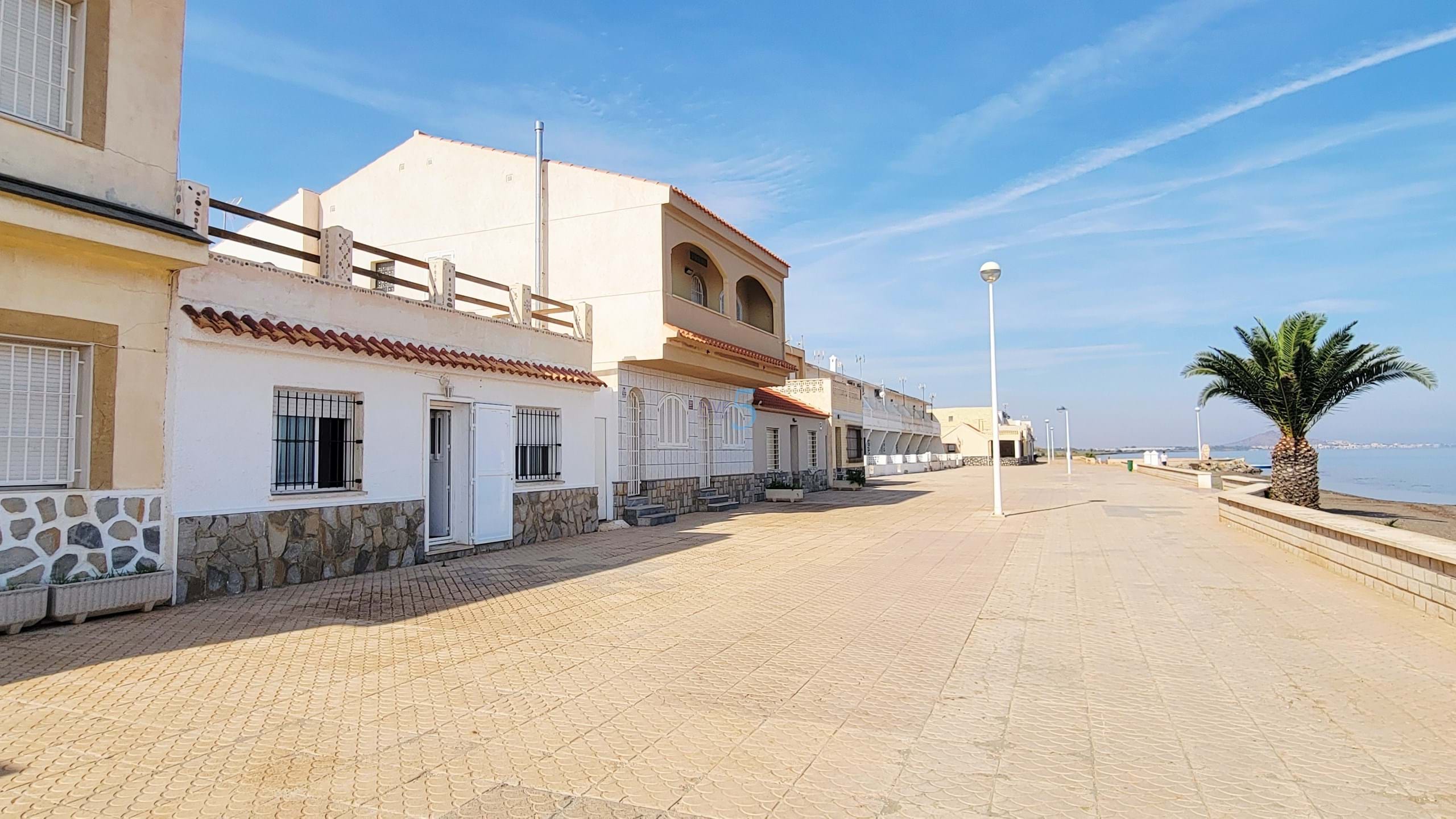 https://cdn.proppy.app/propertyphotos/2990/9f153641-d200-4581-87d6-15a0dd5c41c5/720141/d3177c30-c7d6-4ffa-81fc-d3e802f4e949.jpg
