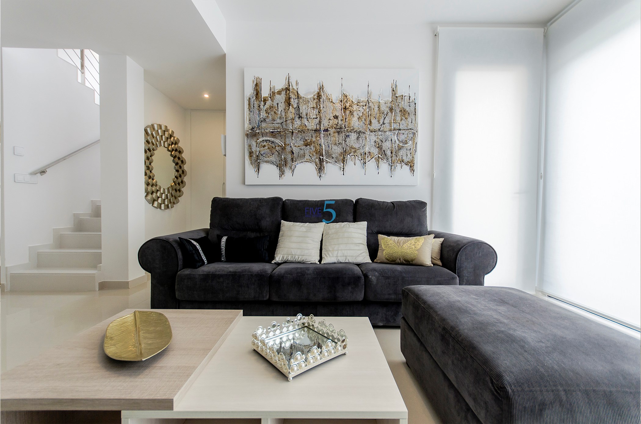 https://cdn.proppy.app/propertyphotos/2990/9f153641-d200-4581-87d6-15a0dd5c41c5/747984/ea1dbf61-db94-4b73-9ac9-37f2f59e7df3.jpg