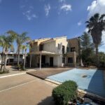https://www.pricebrown.com/images/propertyImages/dv1613-villa-for-sale-in-huercal-overa/dv1613-villa-for-sale-in-huercal-overa-9086804.jpg