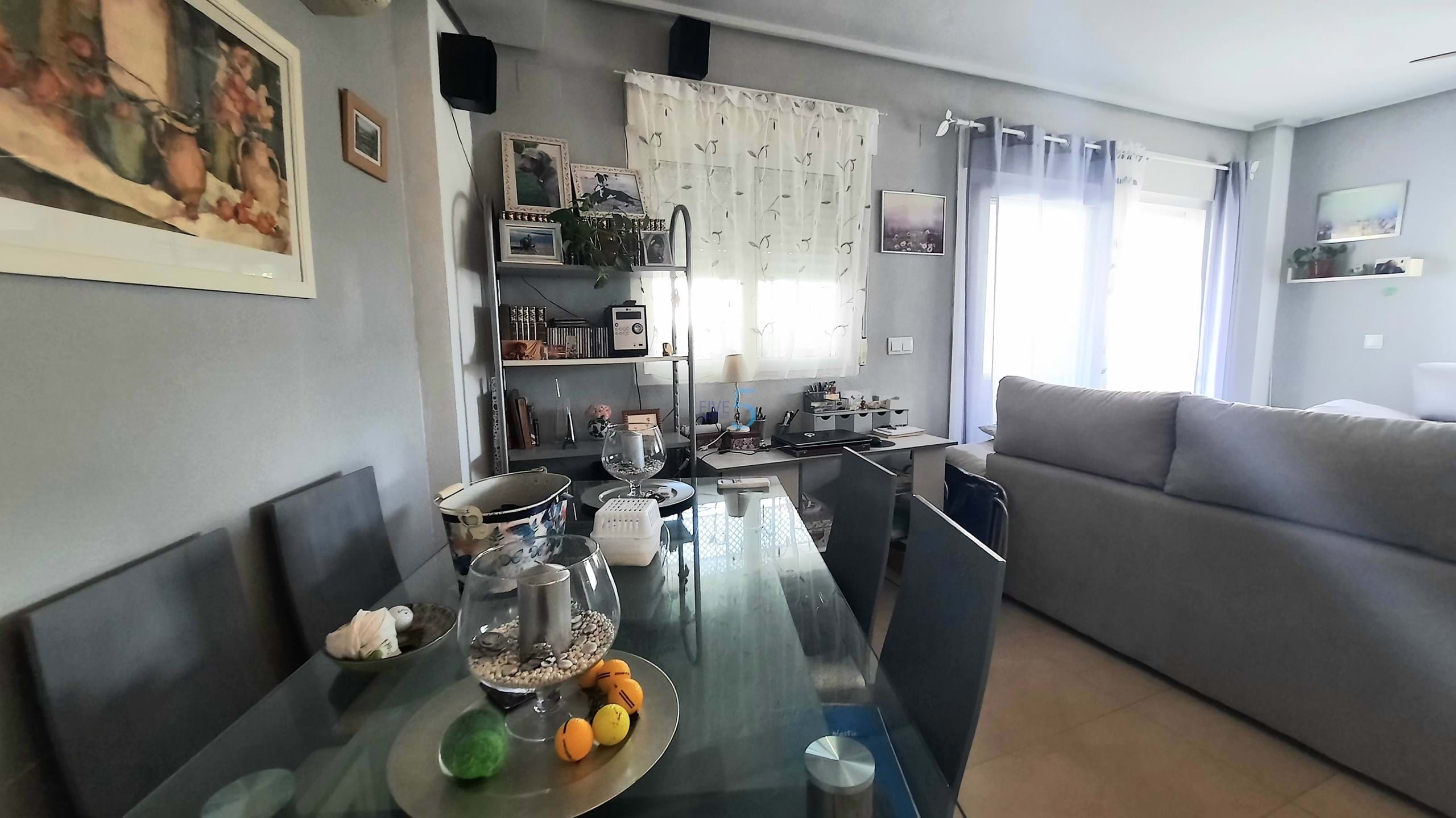 https://cdn.proppy.app/propertyphotos/2990/9f153641-d200-4581-87d6-15a0dd5c41c5/539917/23313eab-aa2a-4b54-bee1-fdd2c829e12e.jpg