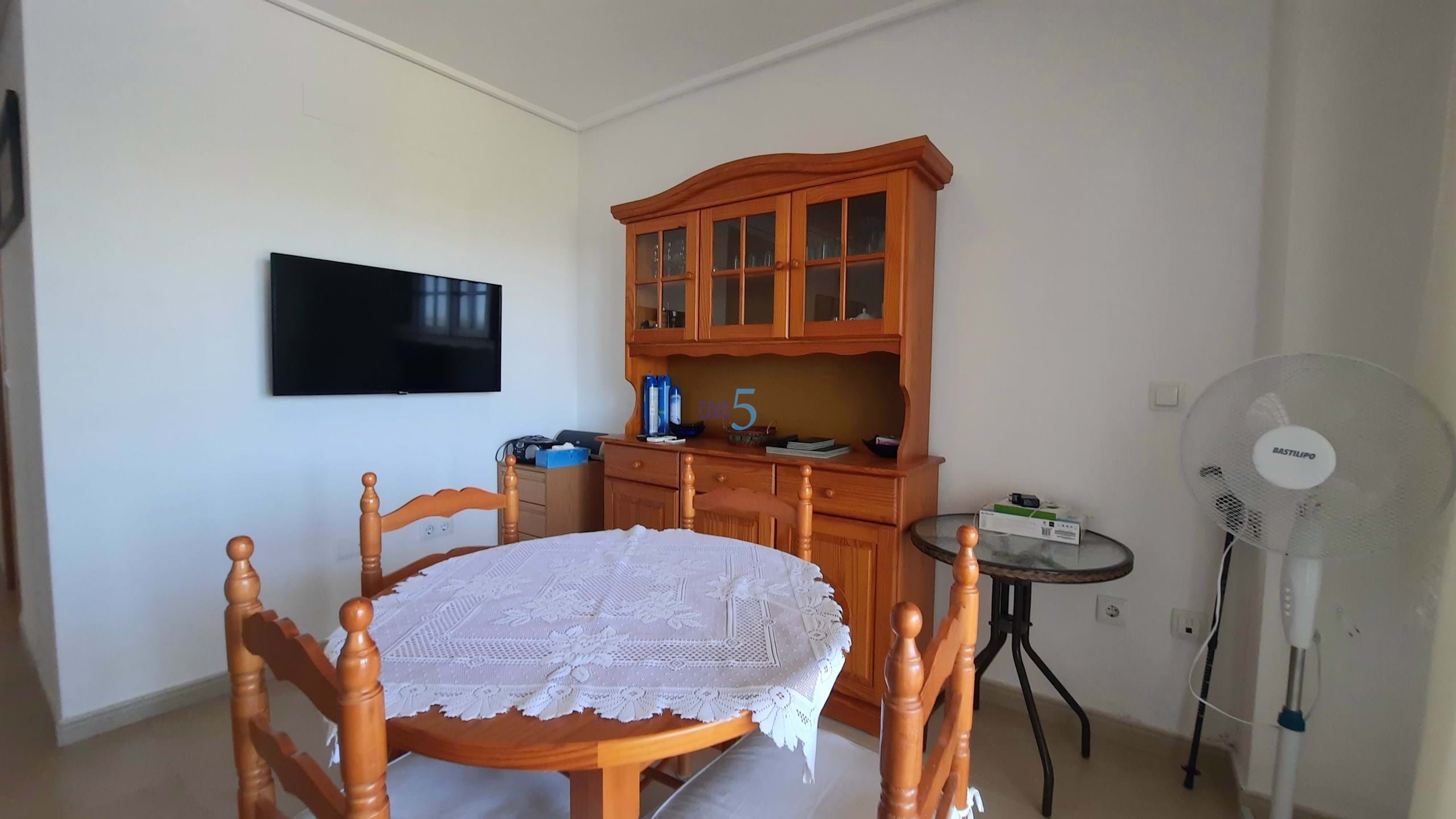https://cdn.proppy.app/propertyphotos/2990/9f153641-d200-4581-87d6-15a0dd5c41c5/501844/1e33192b-d1f6-4f46-8b94-1a1d442345ac.jpg