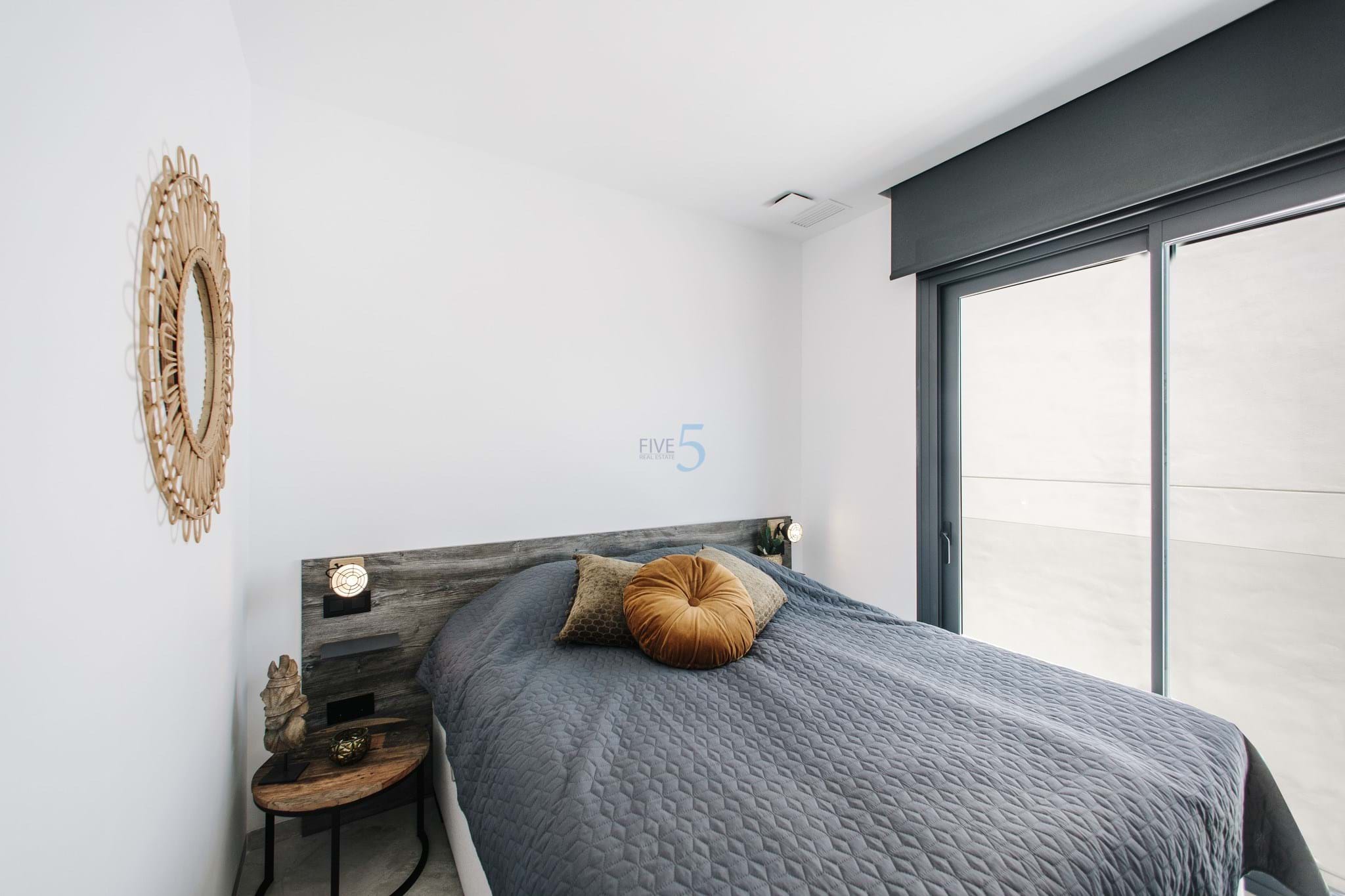 https://cdn.proppy.app/propertyphotos/2990/9f153641-d200-4581-87d6-15a0dd5c41c5/747944/e67ec8c9-f0b6-41d1-9684-d64a528284ae.jpg