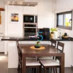 https://cdn.proppy.app/propertyphotos/2990/9f153641-d200-4581-87d6-15a0dd5c41c5/739944/b54ffe6f-7e74-467c-a968-23d20127abb1.jpg