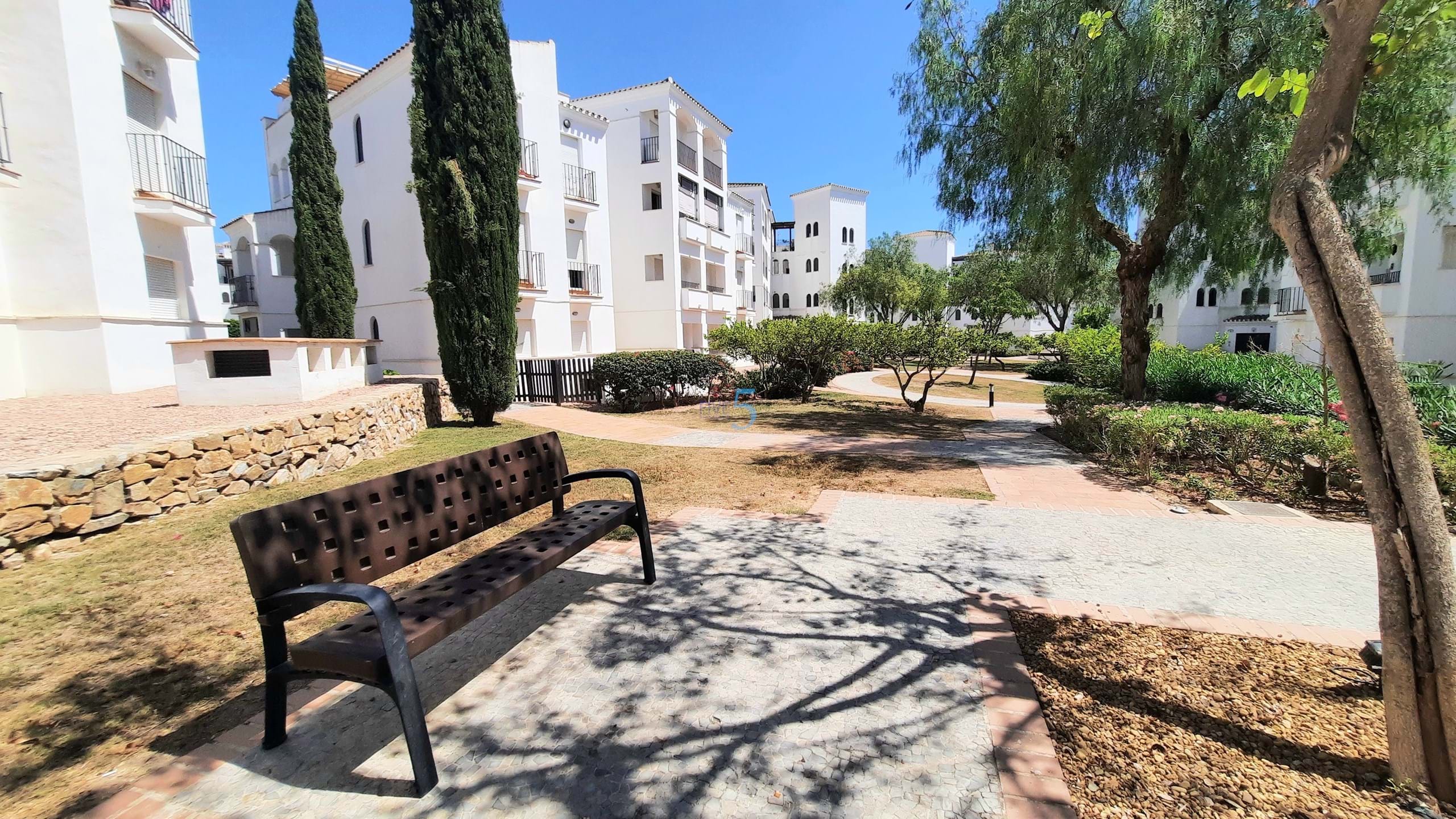 https://cdn.proppy.app/propertyphotos/2990/9f153641-d200-4581-87d6-15a0dd5c41c5/539917/266a06ec-96ff-4121-962e-9096161820ce.jpg