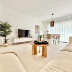 https://cdn.proppy.app/propertyphotos/2990/9f153641-d200-4581-87d6-15a0dd5c41c5/747530/24c104cd-8849-49c7-840d-42ab940d71b8.jpg