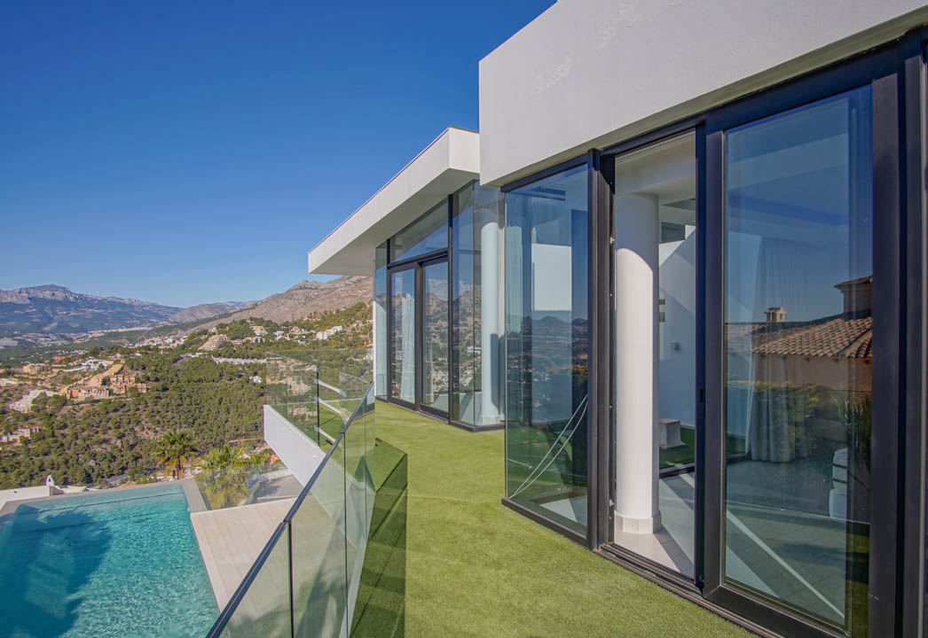https://respacio-92aeb16a47056cced761e868d944d65d.s3.eu-west-3.amazonaws.com/property_attachment/detail_image/property_image_1rjlmxhy3t_20260608041524.jpg