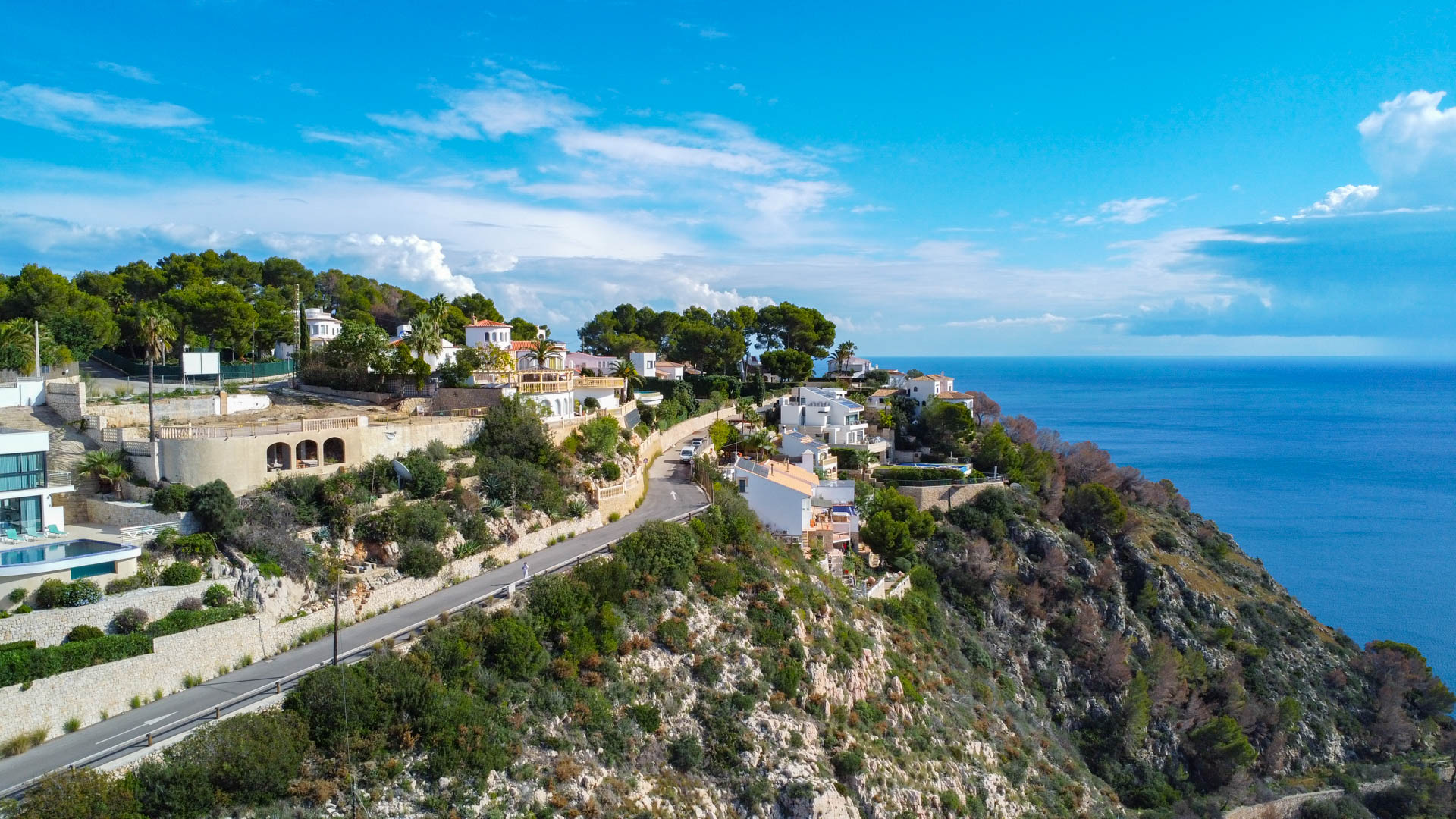 https://respacio-92aeb16a47056cced761e868d944d65d.s3.eu-west-3.amazonaws.com/property_attachment/detail_image/property_image_1r4c79nori_20250930041528.jpg