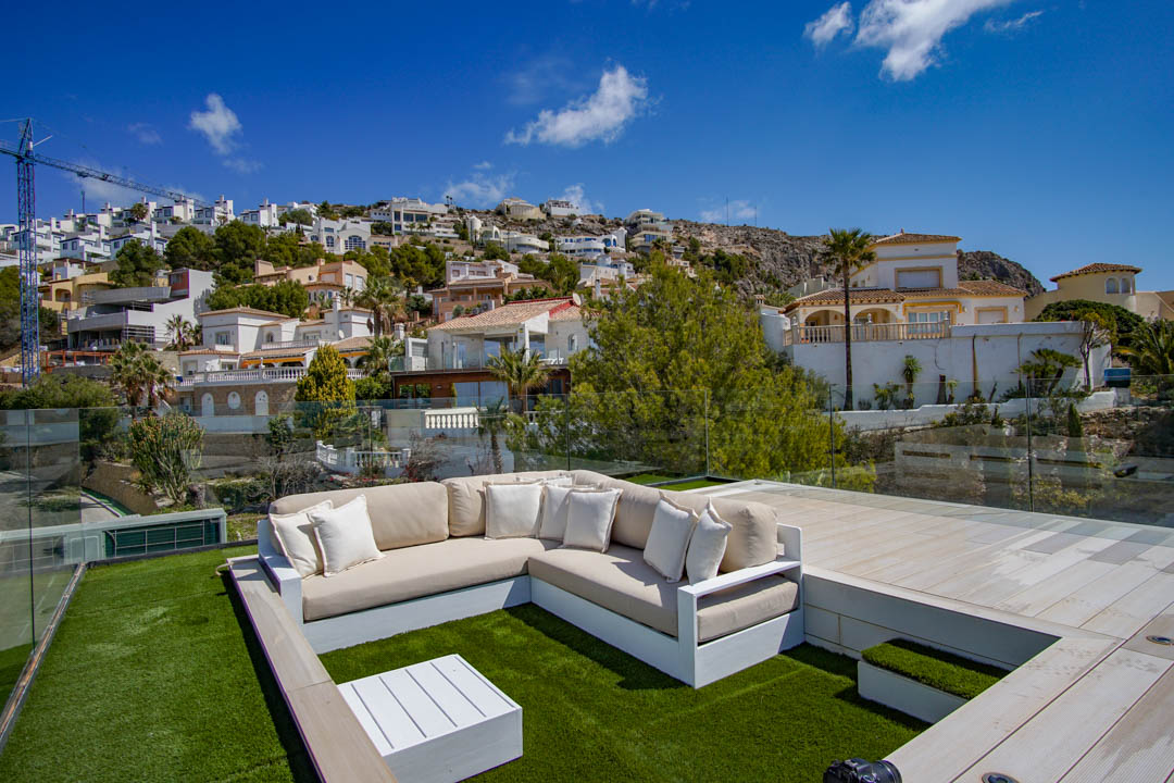 https://respacio-92aeb16a47056cced761e868d944d65d.s3.eu-west-3.amazonaws.com/property_attachment/detail_image/property_image_1l8azhz0hw_20260608041527.jpg
