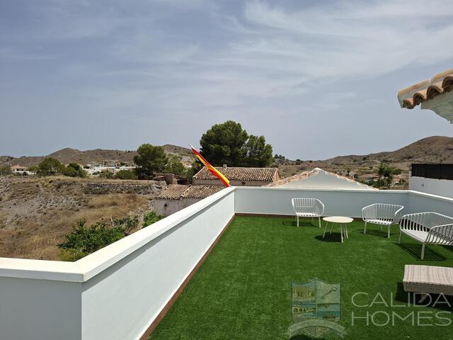 https://www.calidahomespropconsult.com/images/propertyImages/villa-marshy--resale-villa-for-sale-in-arboleas/villa-marshy--resale-villa-for-sale-in-arboleas-4993082187.jpg