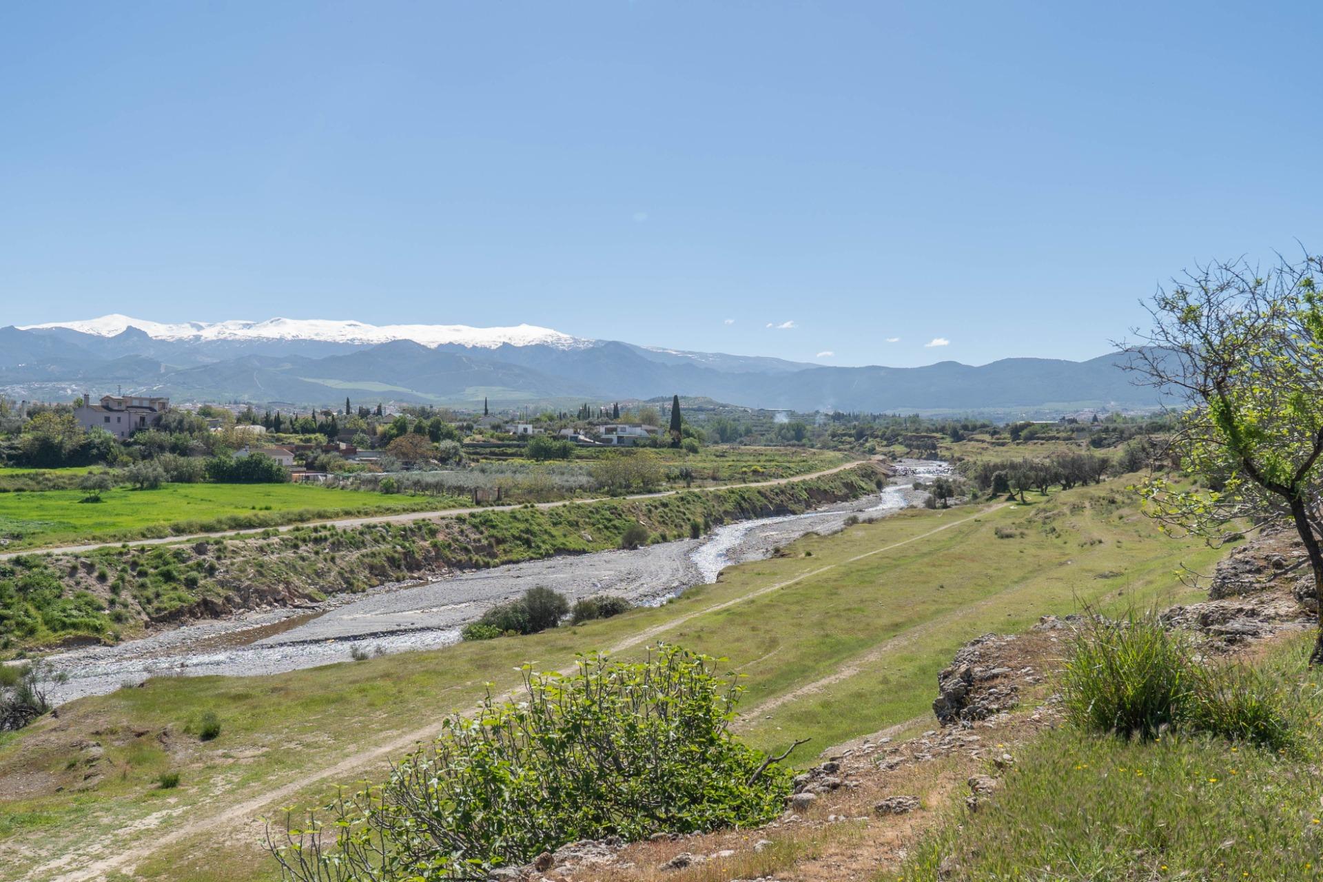 https://fotos15.apinmo.com/5292/29515748/1-6.jpg