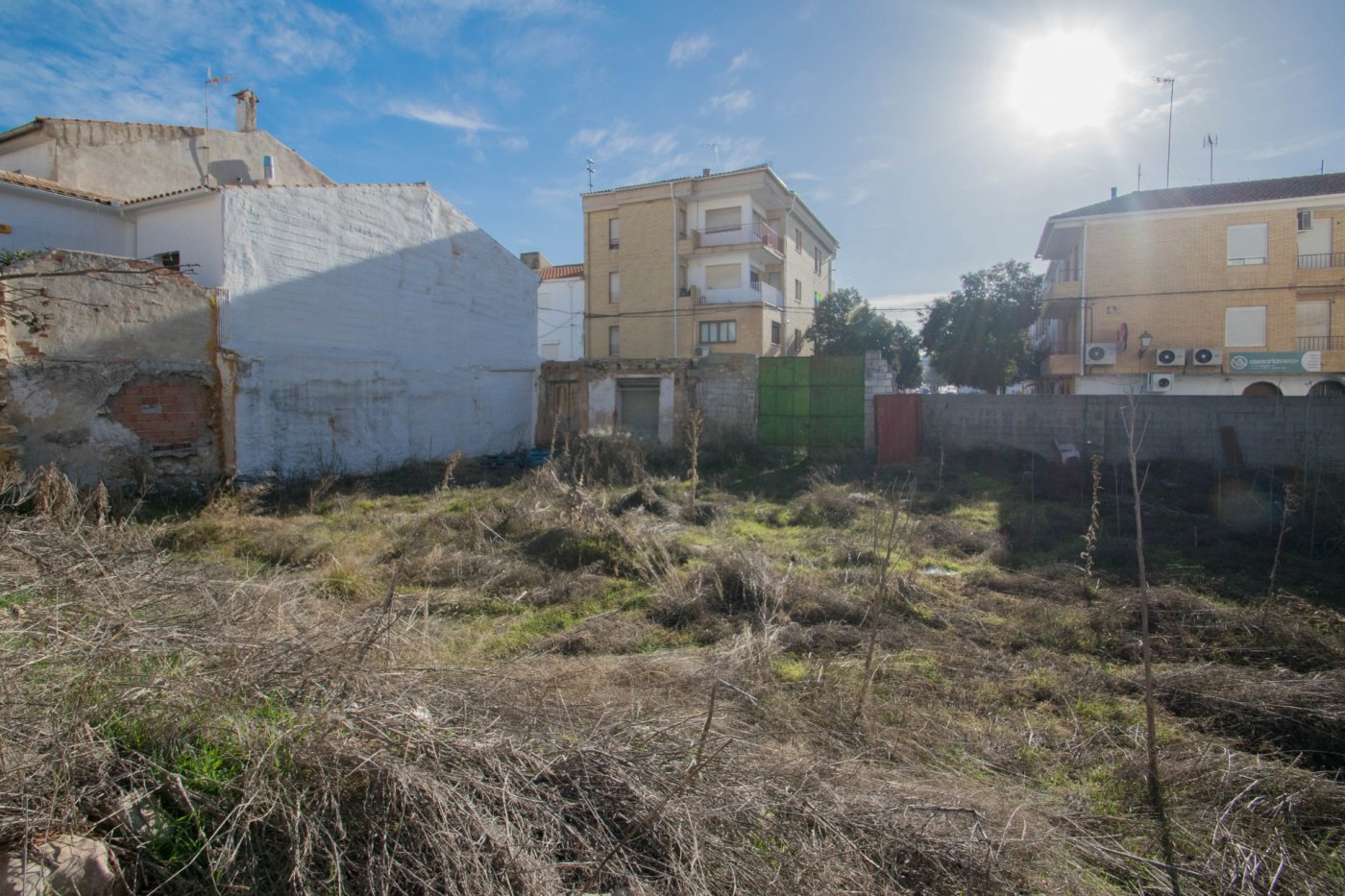 https://fotos15.apinmo.com/5292/29570778/1-8.jpg
