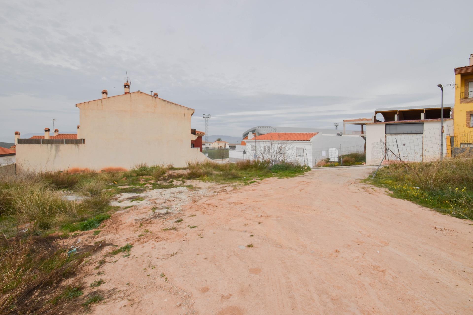 https://fotos15.apinmo.com/5292/29515903/1-2.jpg