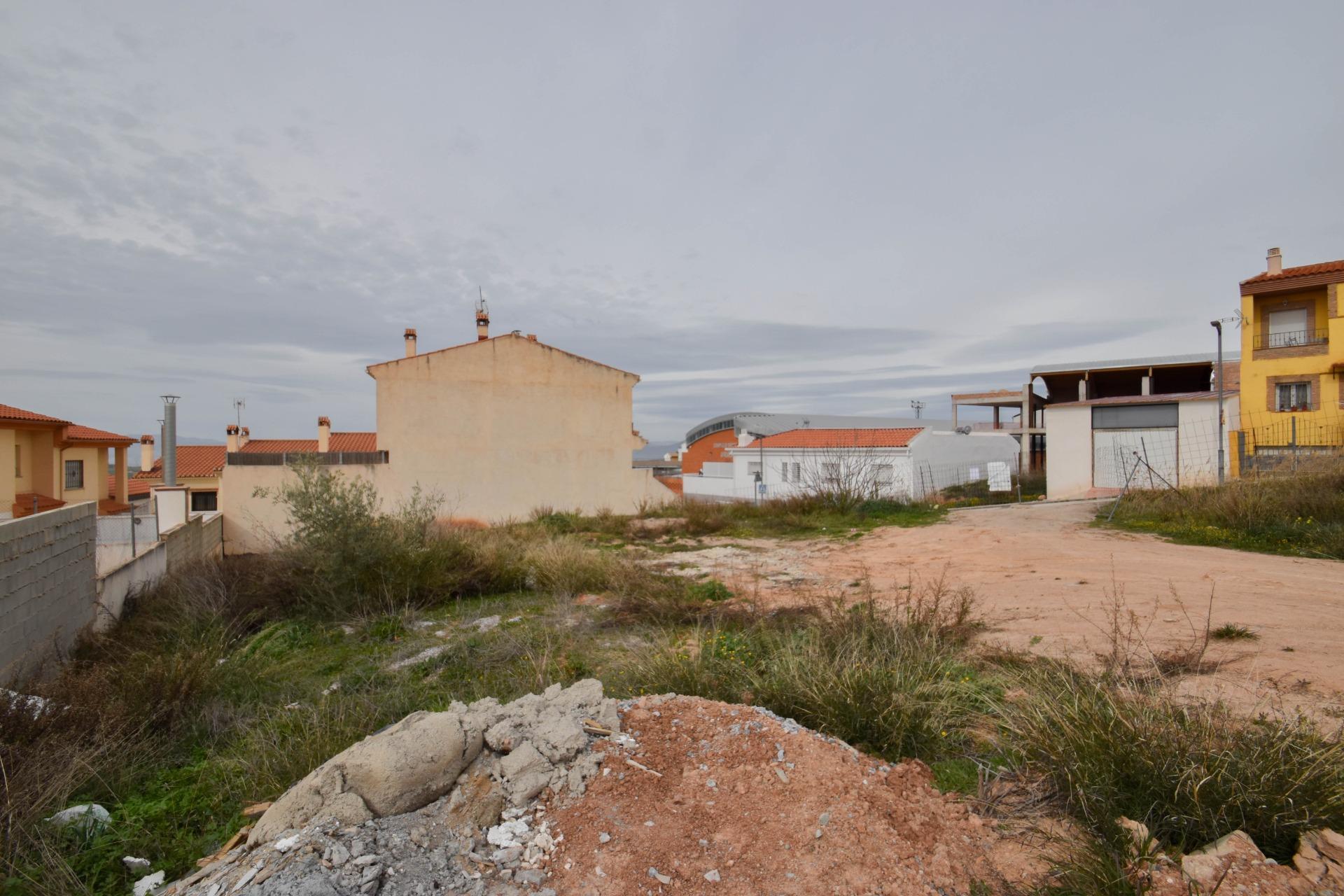 https://fotos15.apinmo.com/5292/29515903/1-3.jpg