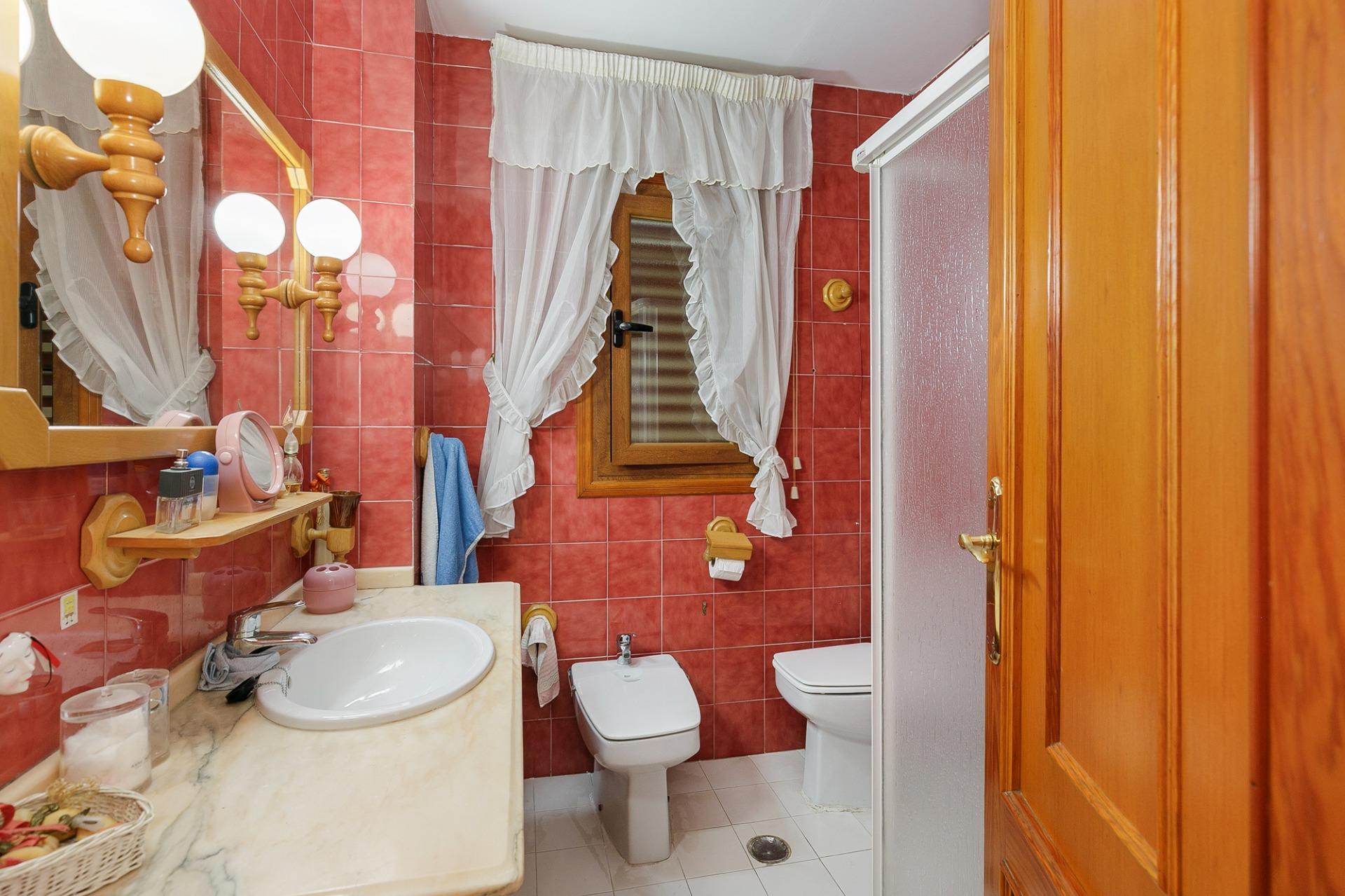 https://fotos15.apinmo.com/5292/29502190/13-6.jpg