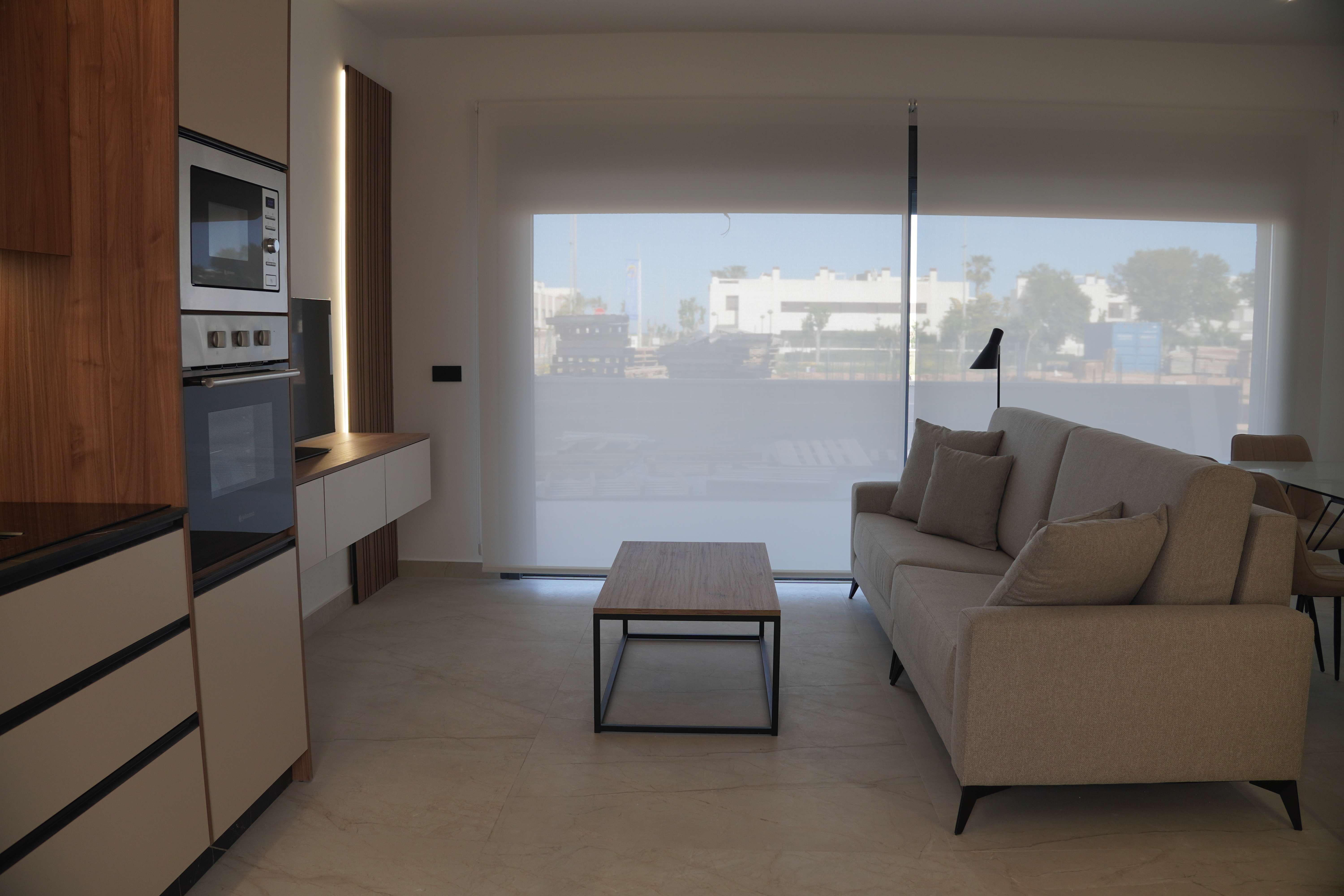 https://medianewbuild.com/file/hh-media-bucket/developments_v2/10698020/media/images/12.jpg