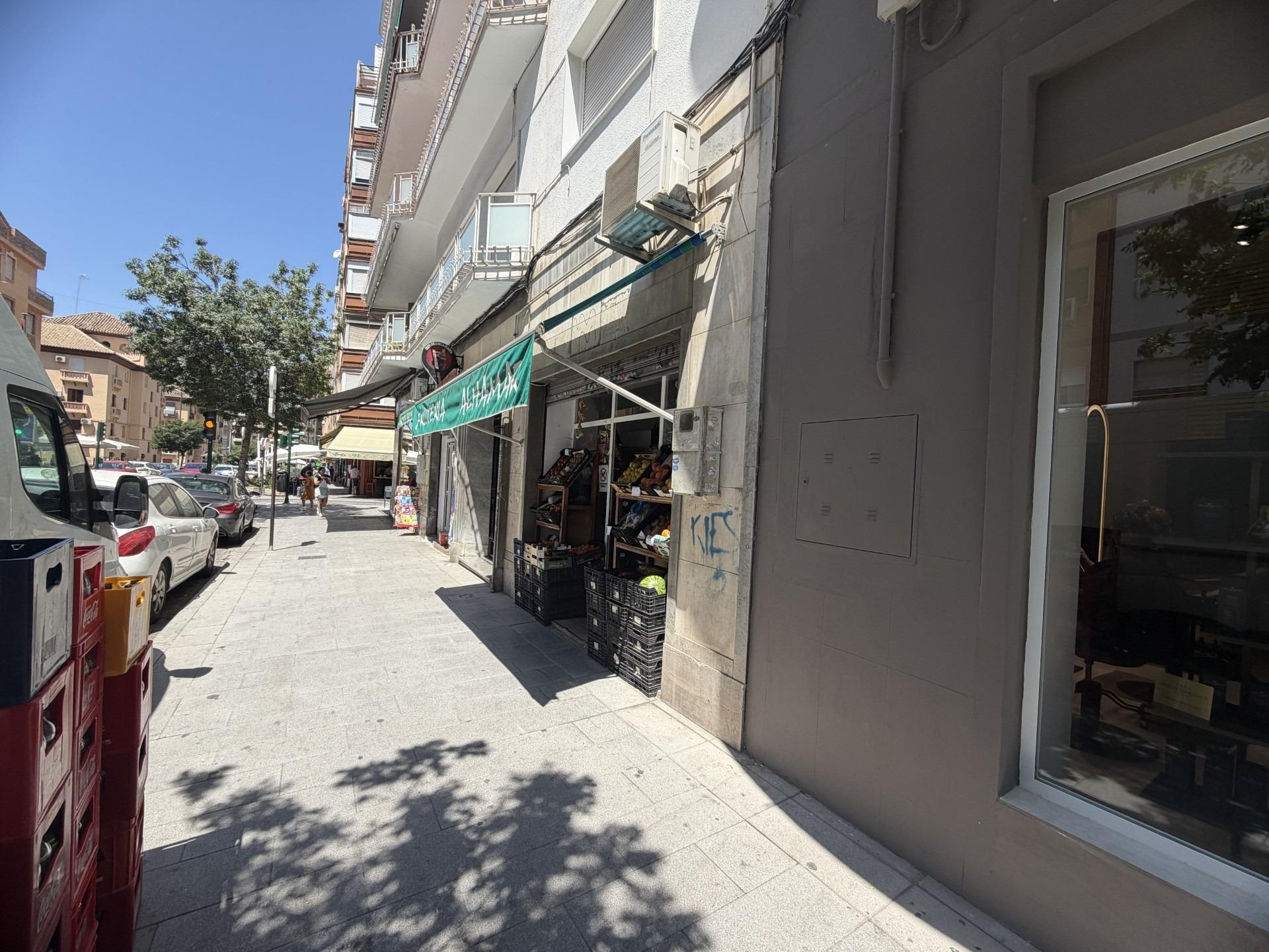 https://fotos15.apinmo.com/5292/29554614/2-2.jpg