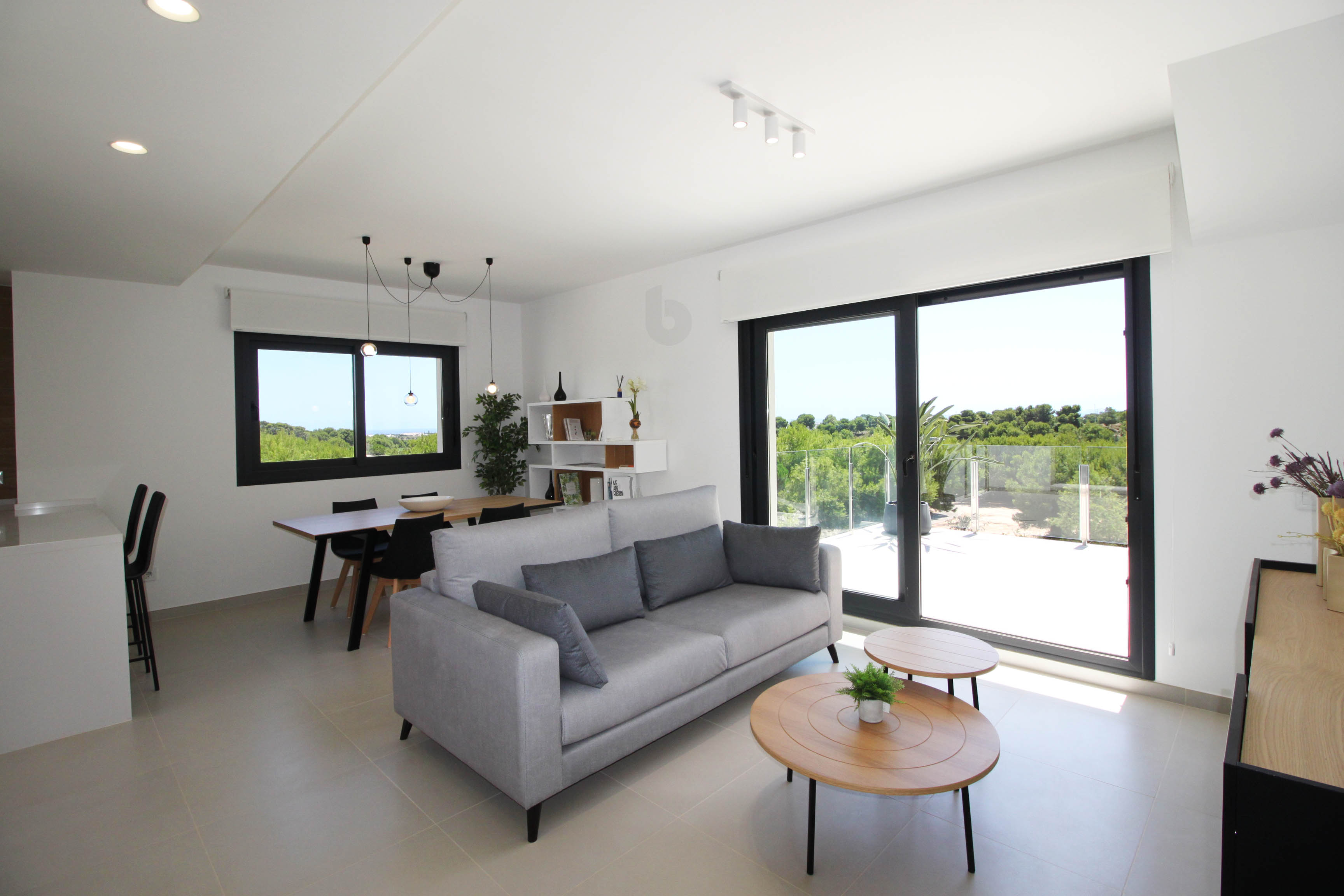 https://medianewbuild.com/file/hh-media-bucket/developments_v2/60959596/media/images/14.jpg