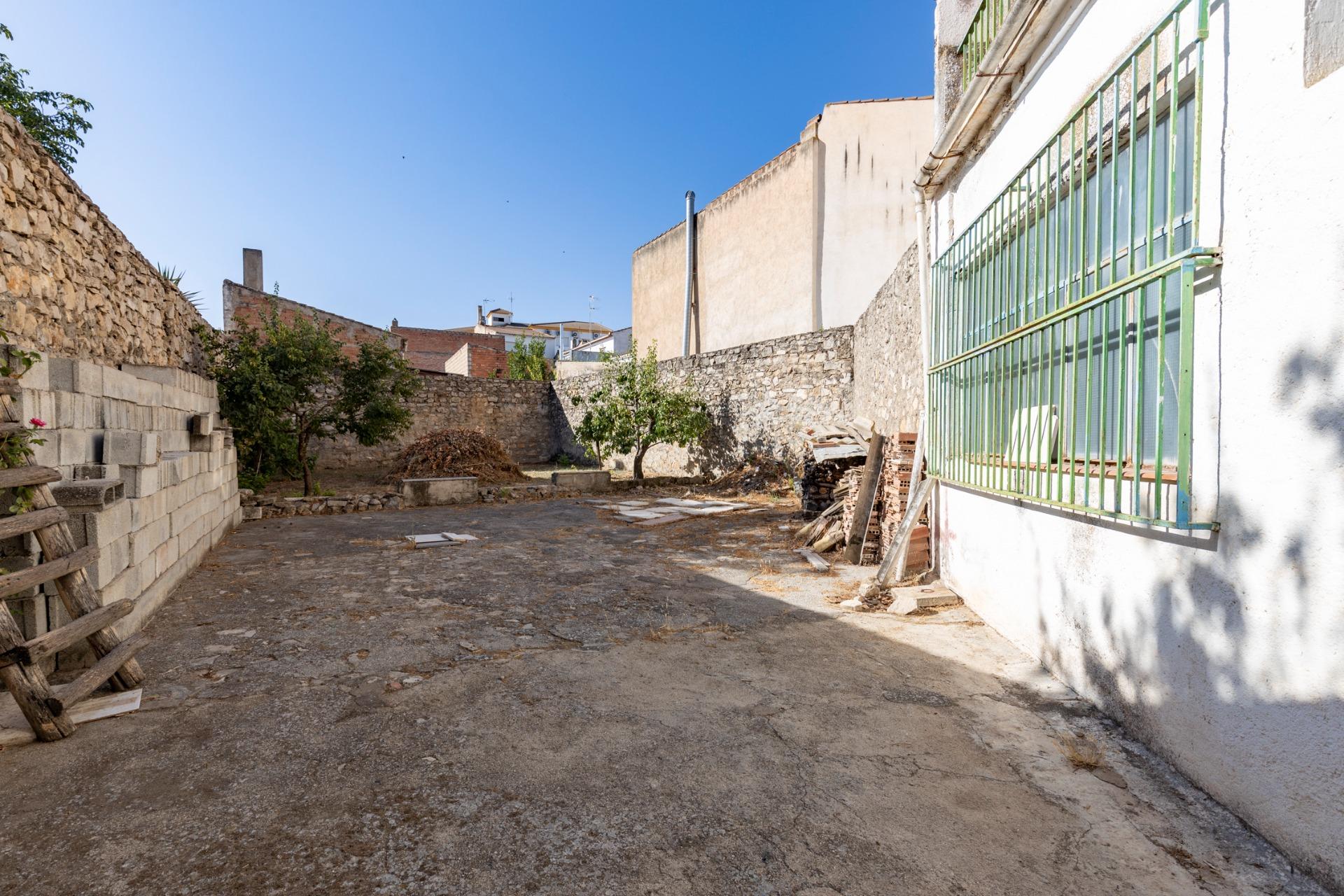 https://fotos15.apinmo.com/5292/29570861/2-3.jpg