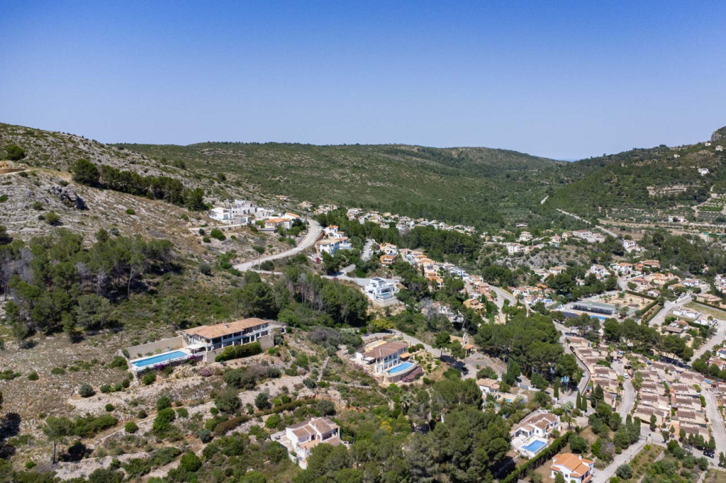 https://www.javeaestates.com/images/osproperty/properties/1083/2025_06_4534ALC_14.jpeg