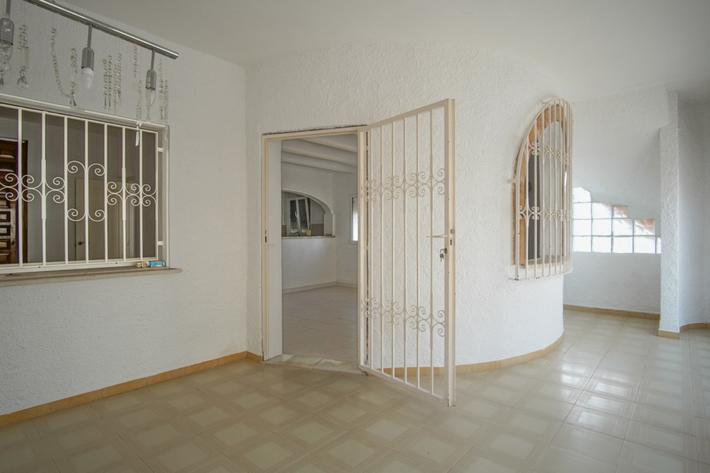 https://www.javeaestates.com/images/osproperty/properties/1191/2025_08_8289DEN-4.jpg