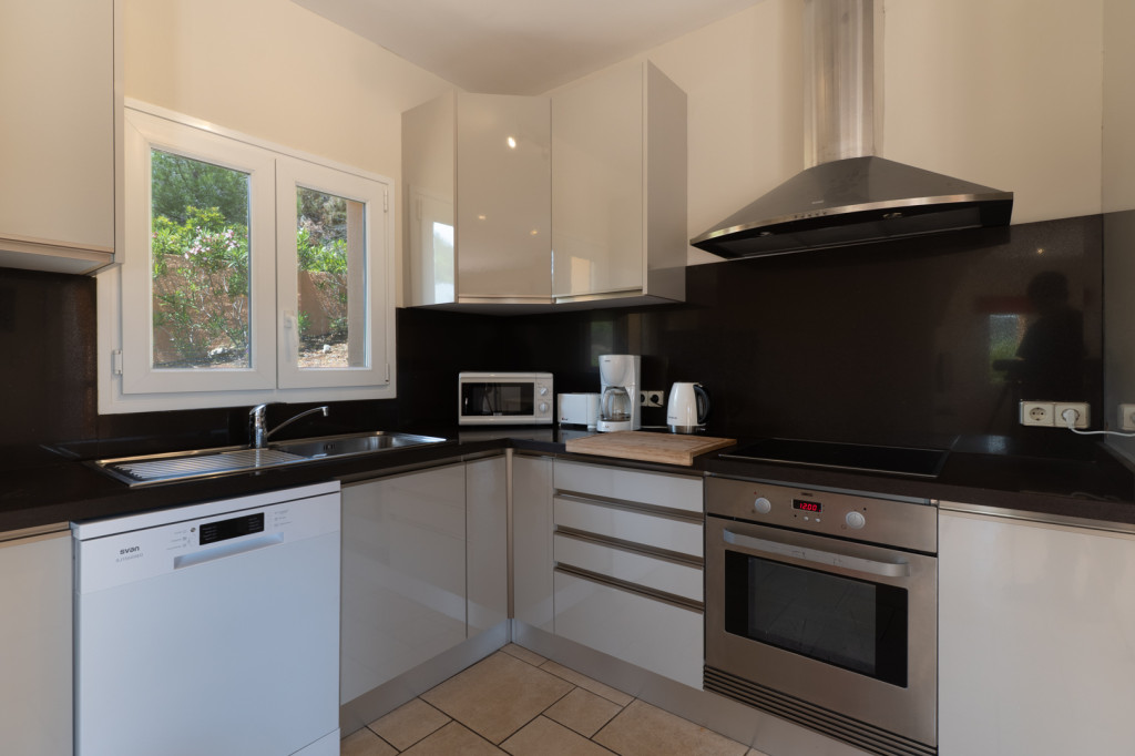https://www.javeaestates.com/images/osproperty/properties/1353/2026_05_4650JAV_016.jpg