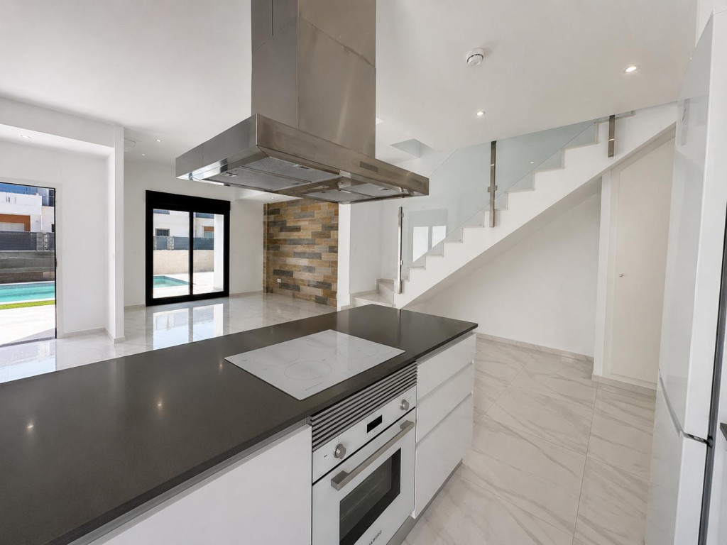 https://www.javeaestates.com/images/osproperty/properties/1364/2026_05_7121_10.jpg