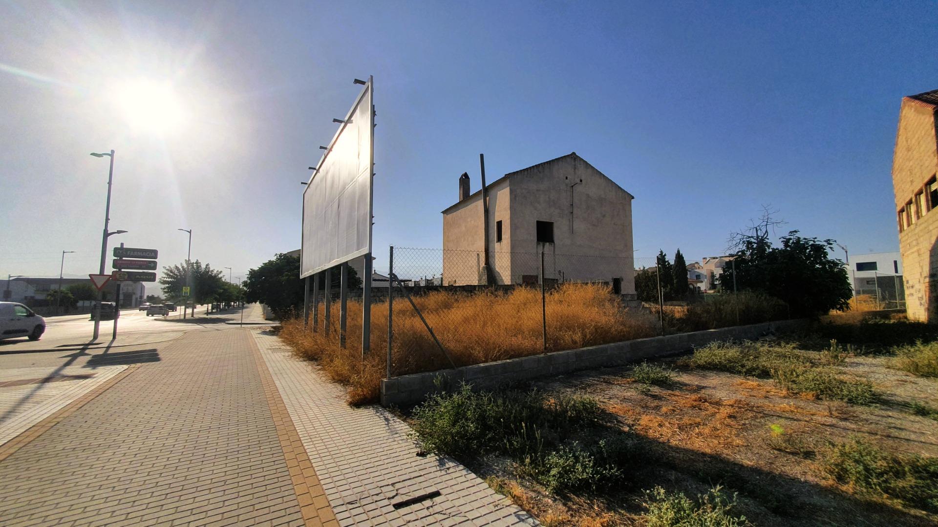 https://fotos15.apinmo.com/5292/29594541/3-6.jpg