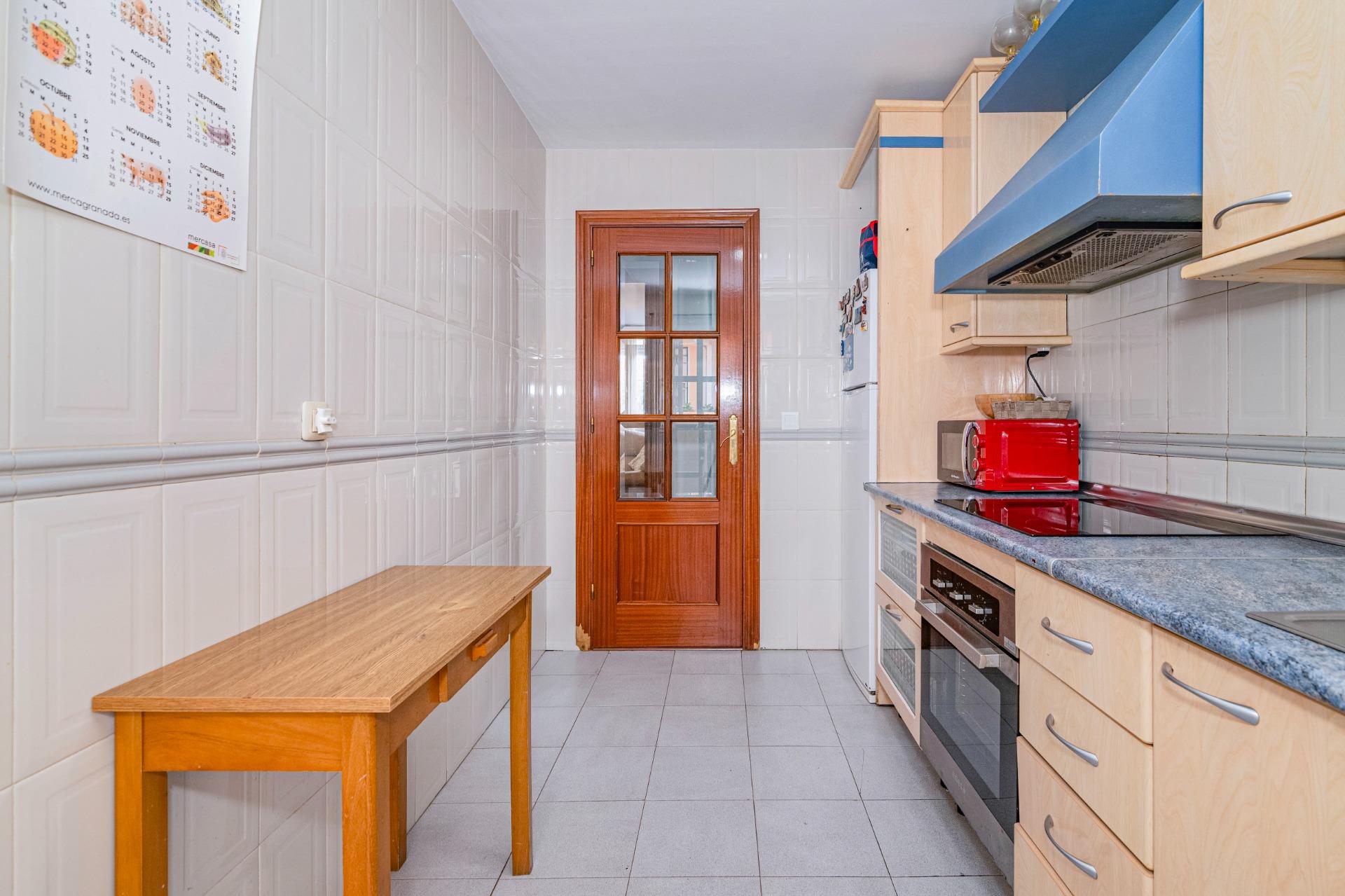 https://fotos15.apinmo.com/5292/29507477/3-8.jpg