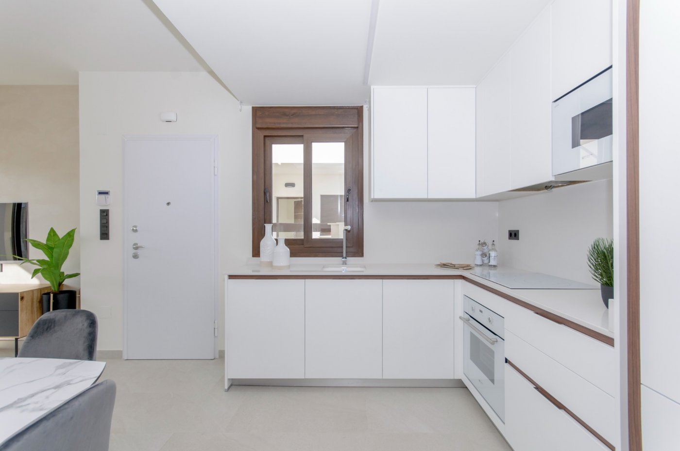 https://production-kyero-property-images.s3.amazonaws.com/19837/19837583/389080564_original.jpg?checksum=b966e5d10f8057849315da5ec99061a66aa99886