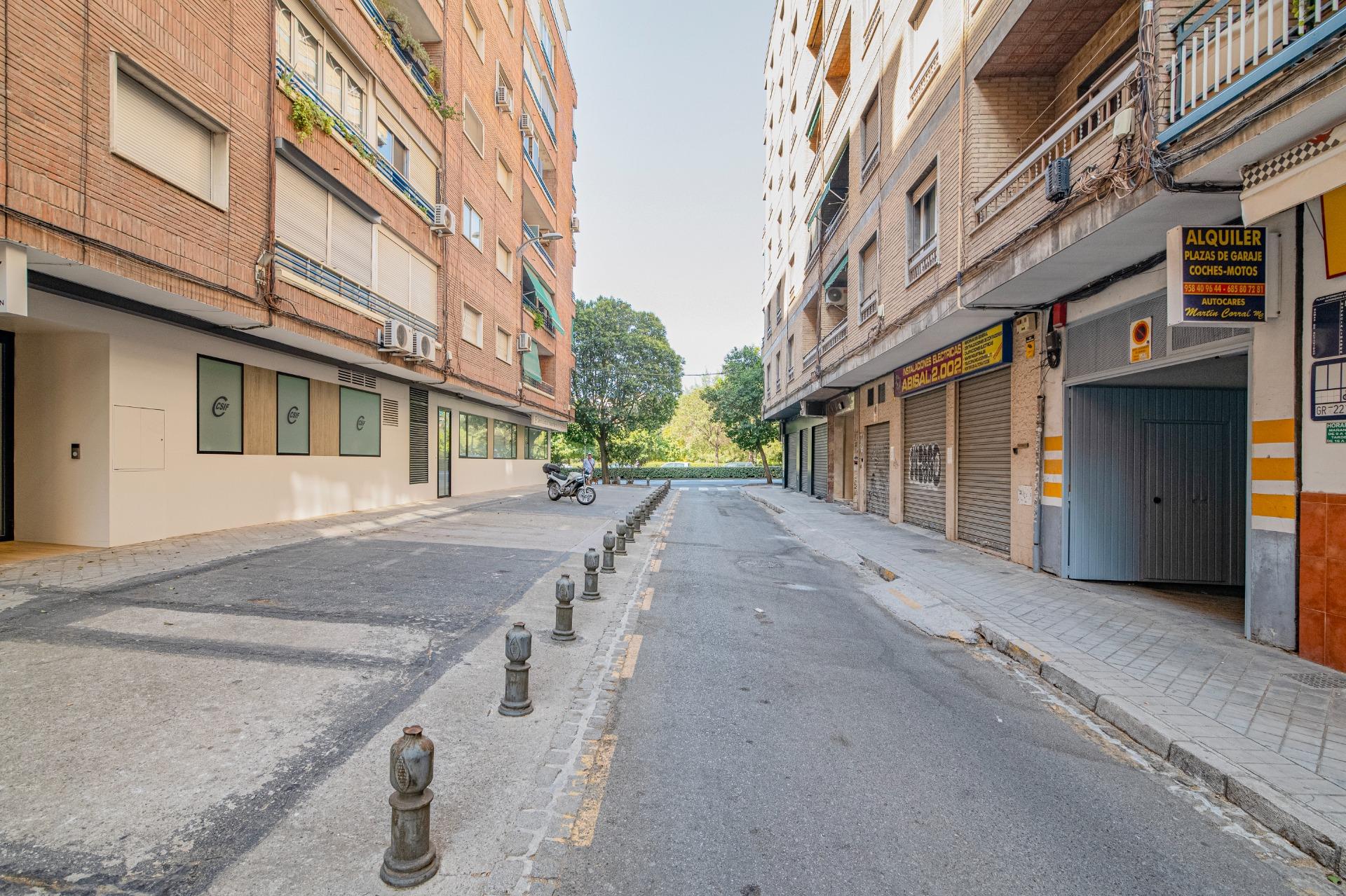 https://fotos15.apinmo.com/5292/29457480/4-7.jpg