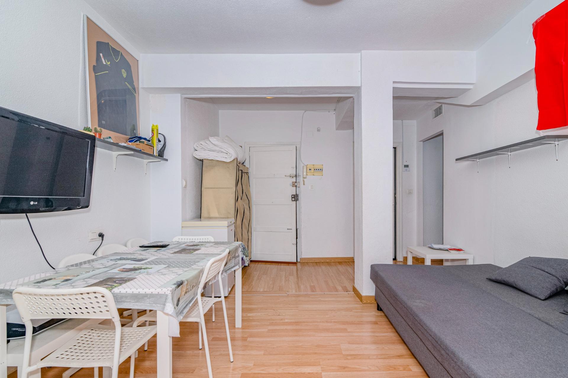 https://fotos15.apinmo.com/5292/29521628/4-2.jpg