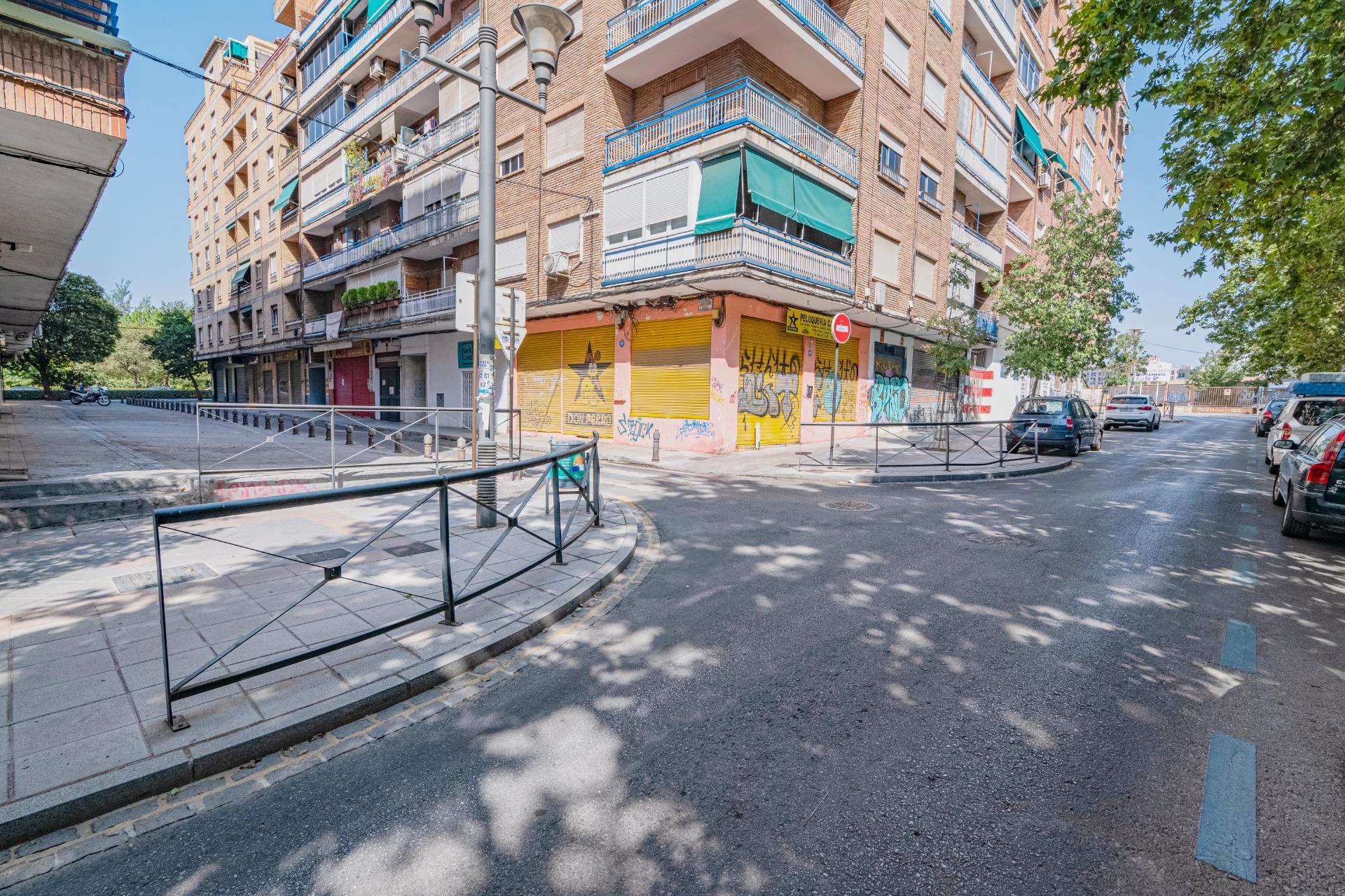 https://fotos15.apinmo.com/5292/29457480/4-2.jpg