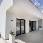 https://production-kyero-property-images.s3.amazonaws.com/21041/21041262/420356435_original.jpg?checksum=ec4dcbba0104b9740d3dd0fe2e57aca91976e7dc