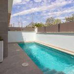 https://production-kyero-property-images.s3.amazonaws.com/21041/21041262/420356439_original.jpg?checksum=355e2aebac2222e952de1c3e27919a9466f36237