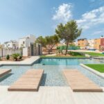 https://production-kyero-property-images.s3.amazonaws.com/21047/21047089/420511190_original.jpg?checksum=1fb426e4b0685c0e52d922d19ad56eb28e50381e