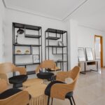 https://production-kyero-property-images.s3.amazonaws.com/21048/21048713/420558112_original.jpg?checksum=033c95d4bc90cc85aa3abb6985f124403b48f4fa