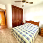 https://production-kyero-property-images.s3.amazonaws.com/21095/21095746/421589573_original.jpg?checksum=37886780408e8f64cf4e84874c6d024cd3d45c49