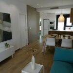 https://cdn.proppy.app/propertyphotos/2990/9f153641-d200-4581-87d6-15a0dd5c41c5/748460/d50ae8a4-4825-4309-8249-cbe7cc4c86a1.jpg