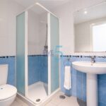 https://cdn.proppy.app/propertyphotos/2990/9f153641-d200-4581-87d6-15a0dd5c41c5/748608/3e8b6500-4aab-491a-a176-023c22c0f569.jpg