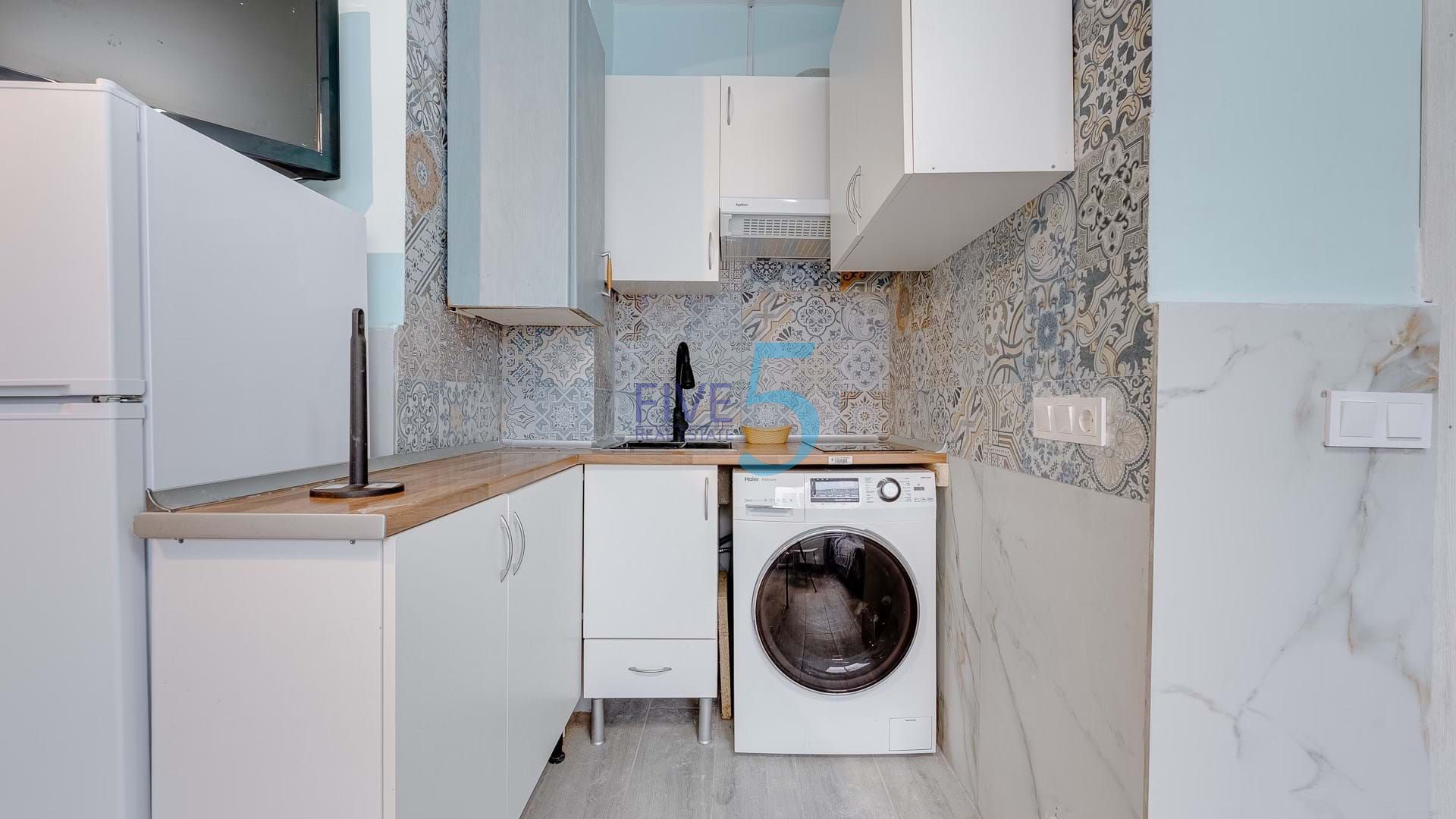 https://cdn.proppy.app/propertyphotos/2990/9f153641-d200-4581-87d6-15a0dd5c41c5/747432/0d8518bf-670d-4c05-b88a-afdb618a708e.jpg