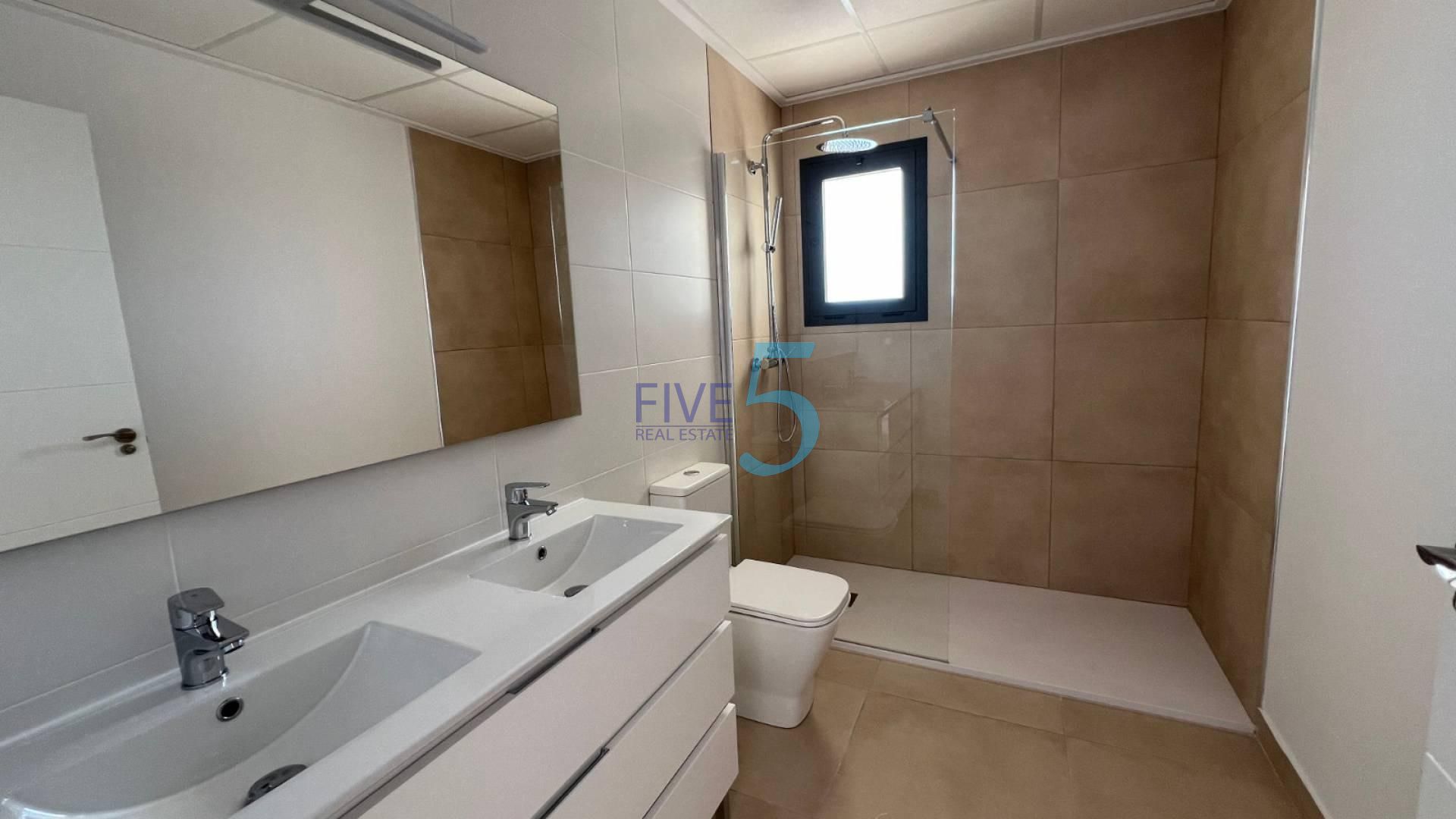 https://cdn.proppy.app/propertyphotos/2990/9f153641-d200-4581-87d6-15a0dd5c41c5/748544/1c2f3e03-45d9-4c57-8122-5ecba75675e4.jpg
