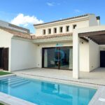 https://cdn.proppy.app/propertyphotos/2990/9f153641-d200-4581-87d6-15a0dd5c41c5/748315/eae1abe7-66bc-423f-863d-80db85d82519.jpg