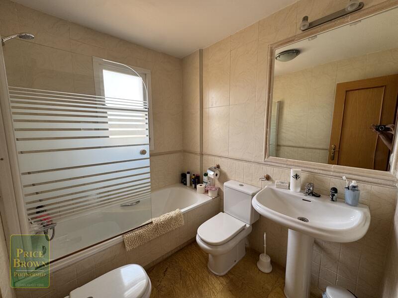 https://www.pricebrown.com/images/propertyImages/lv882-townhouse-for-sale-in-valle-del-este/lv882-townhouse-for-sale-in-valle-del-este-87868976.jpg