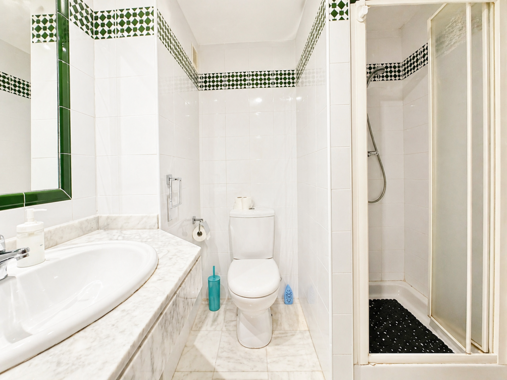 https://www.javeaestates.com/images/osproperty/properties/1350/media_images_properties_o_1jnrk55jkhenosmv61ec2hv028.jpg