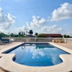 https://www.sunlandspain.com/media/images/properties/o_1jtdhic8r17sgedolu3tact5e2o.jpg
