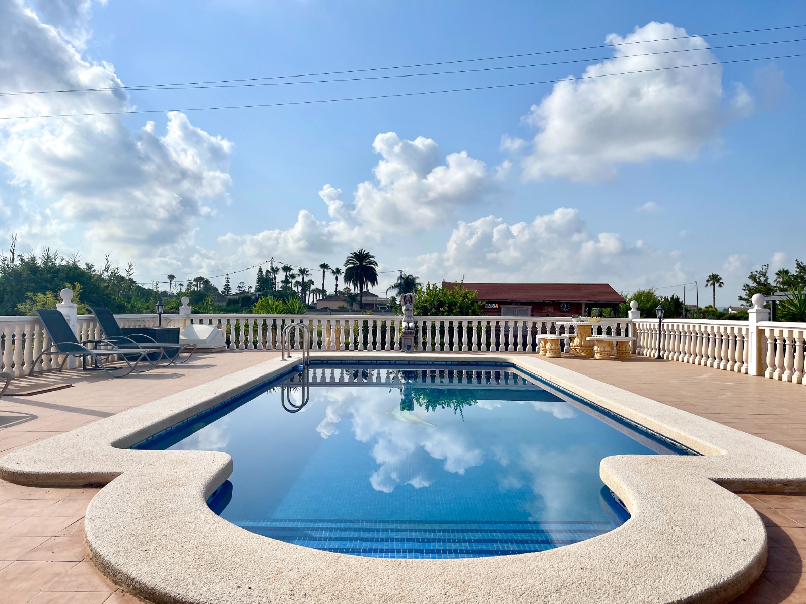 https://www.sunlandspain.com/media/images/properties/o_1jtdhic8r17sgedolu3tact5e2o.jpg