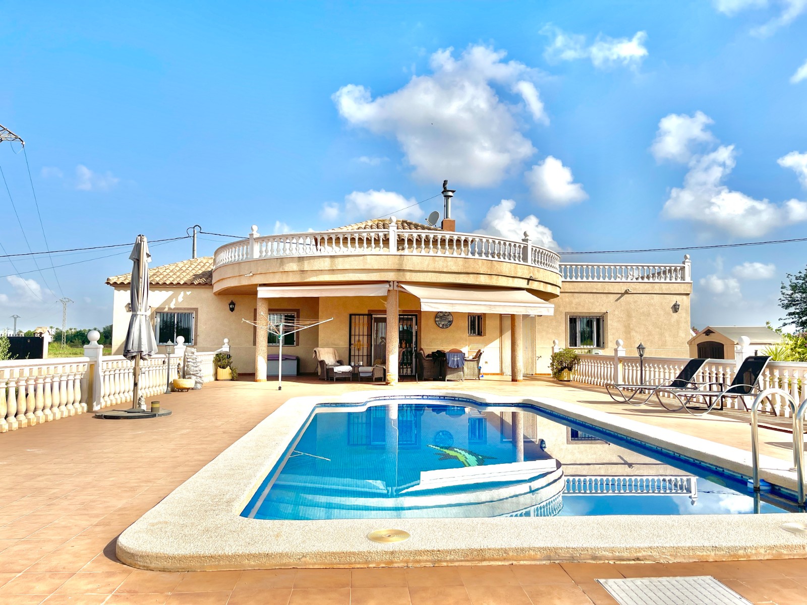 https://www.sunlandspain.com/media/images/properties/o_1jtdhic8r17inevk48ga5c1obn2s.jpg