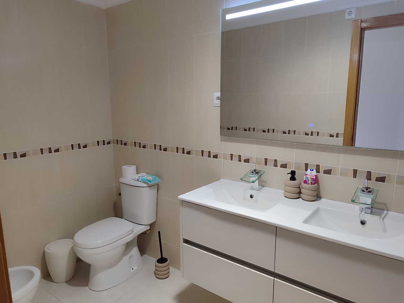 https://www.easyinmo.net/sites/34/5048/71/penthouse-sucina-mgh1920-7.jpg